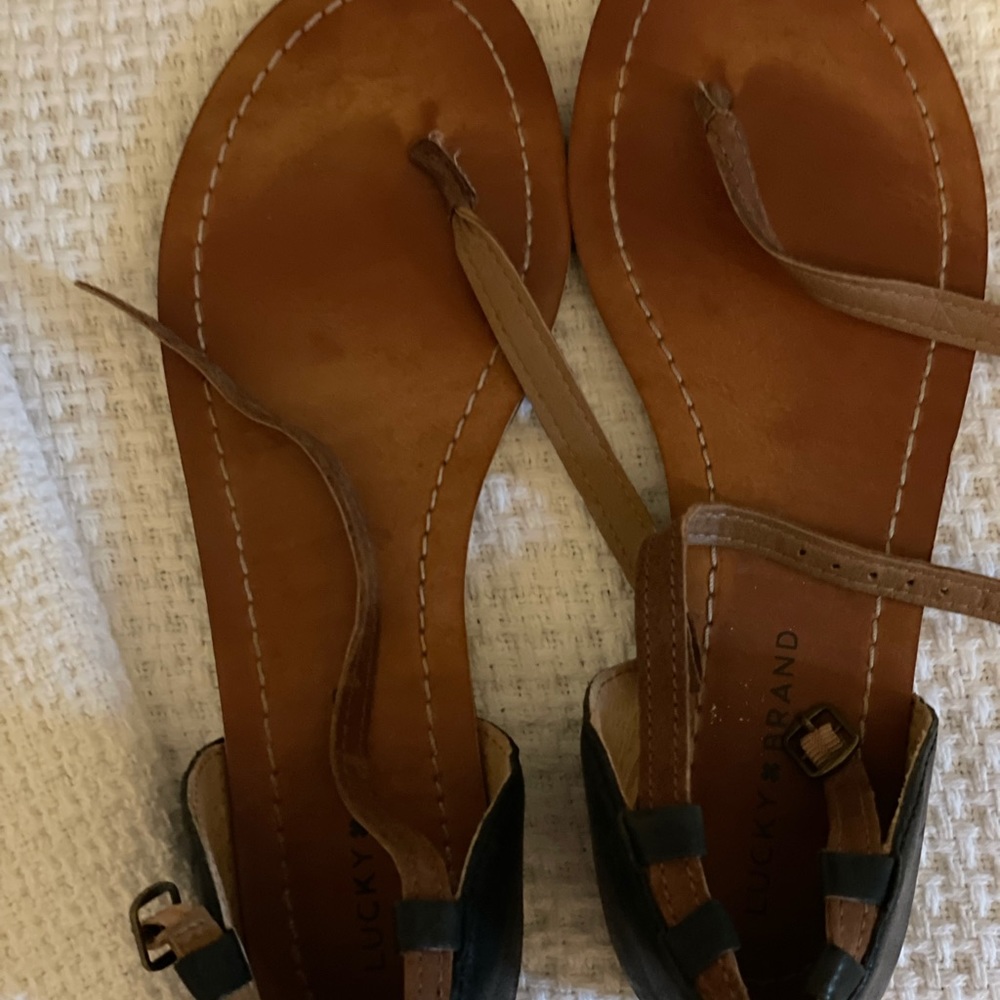 Lucky T strap sandals
